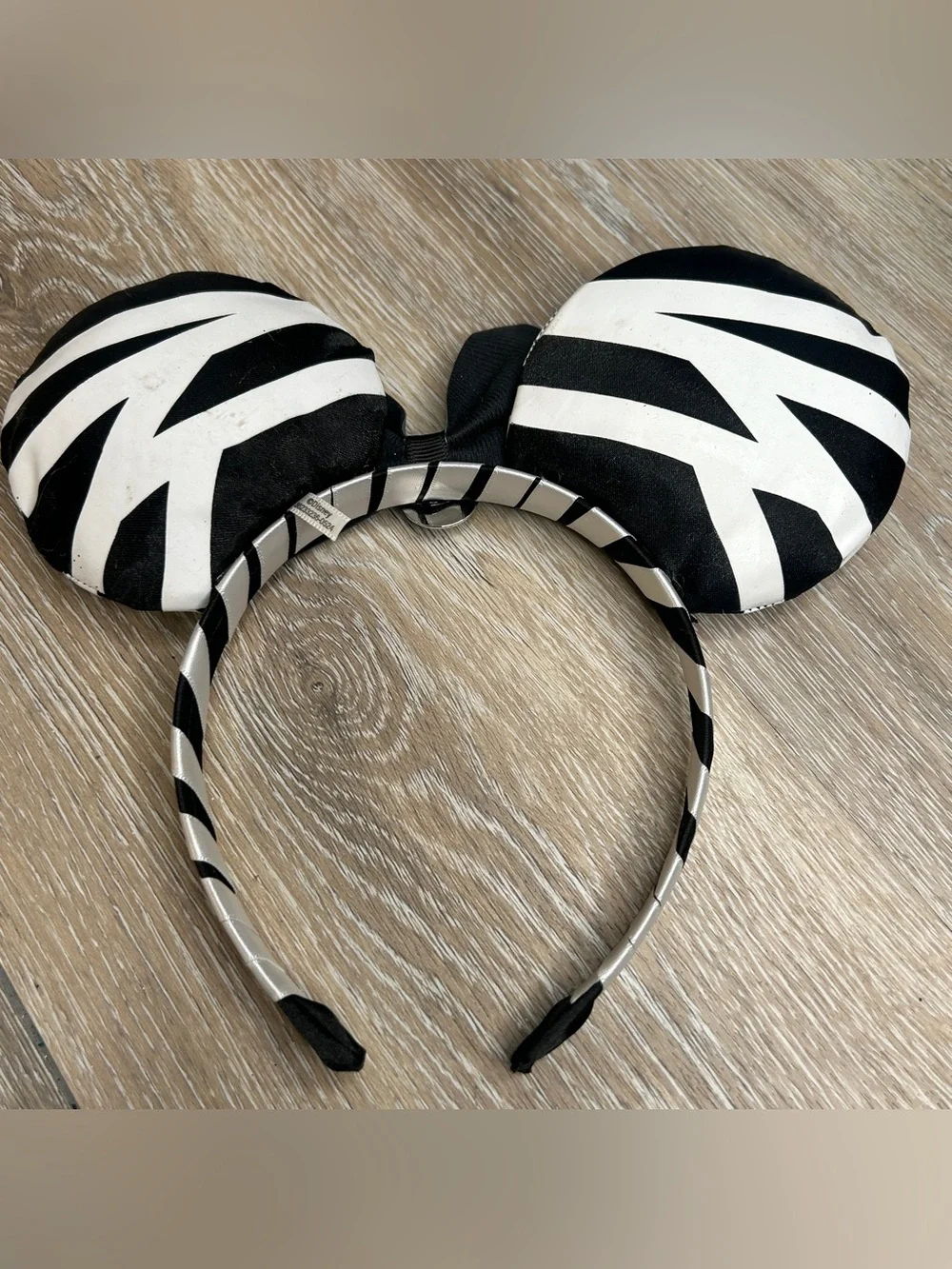 Disney Parks Halloween Mummy Minnie Mouse Ears Headband Black White⁠